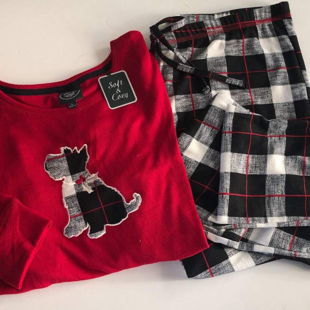 LAURA ASHLEY 2 Pc Winter Puppy Red Pajamas Size Large